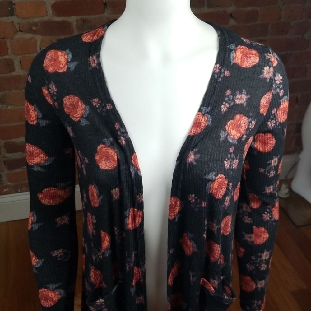 💓lularoe Sarah XS NWT PRICE FIRM 💥 - Picture 2 of 8
